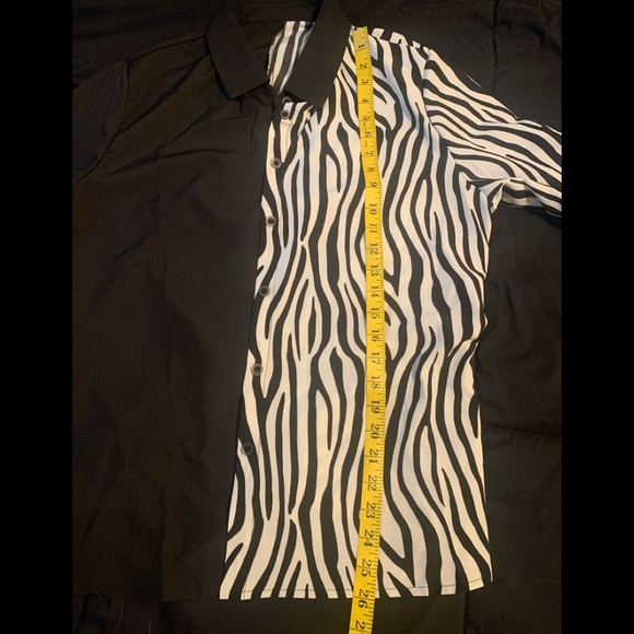 NWOT SHEIN color block animal print blouse - Picture 3 of 4